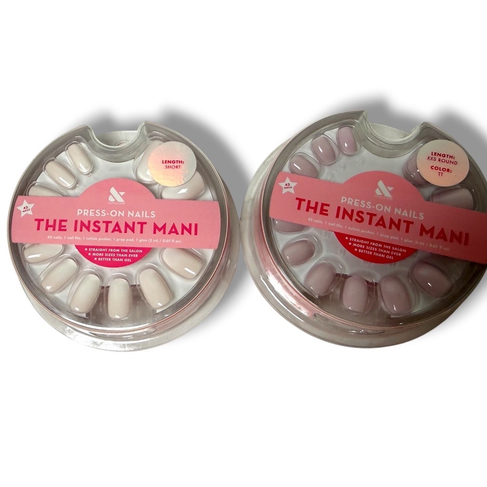 Olive June Instant Mani Press-On Nails Bundle Short Round White XXS Round TT New